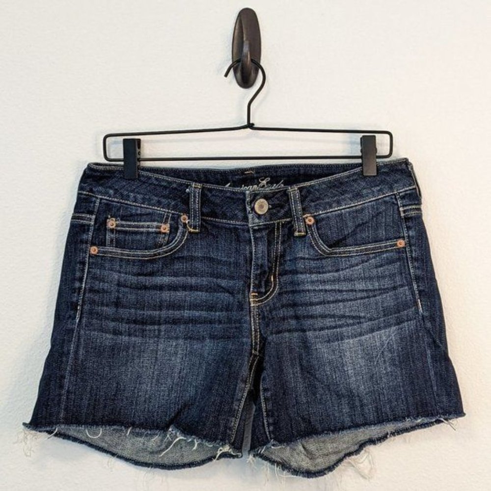 American Eagle Raw Hem Denim Stretch Shorts Size 8